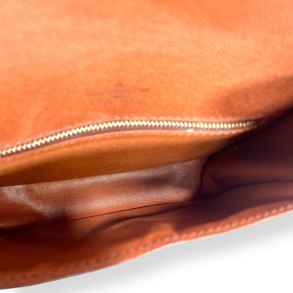 Louis Vuitton Saint Cloud MM