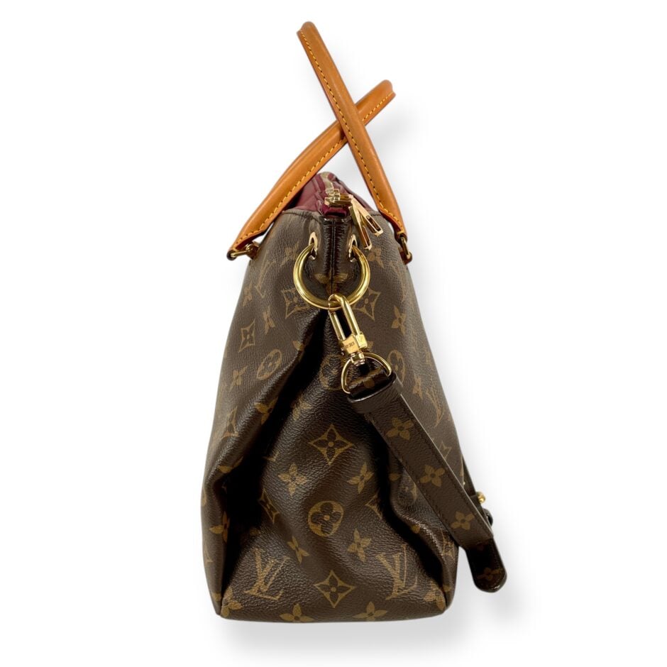 Louis Vuitton Pallas Tote
